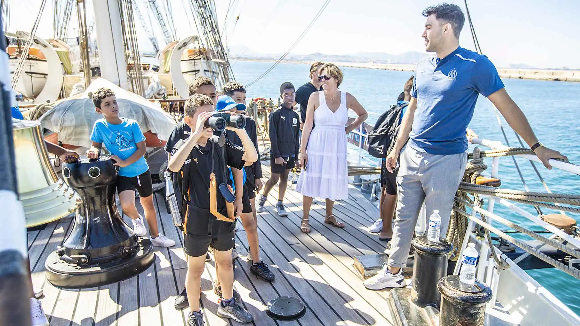 lom-fondation-fcc-a-bord-du-stad-amsterdam